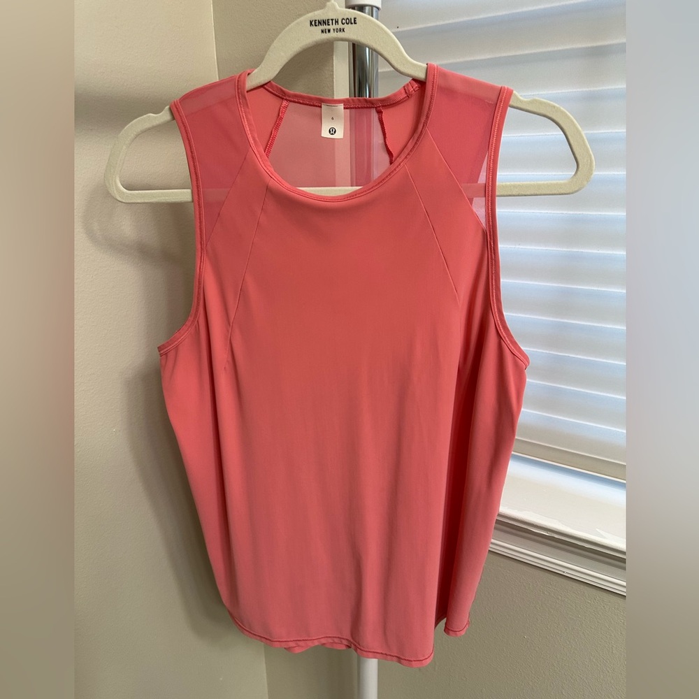 Lululemon Athletica Salmon Pink Tank Top, Size 6
